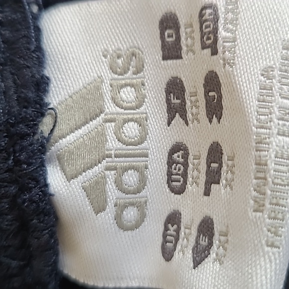 NWT Boston Red socks shorts..size XXL - Picture 4 of 4